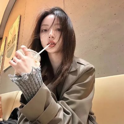 由内而外海报